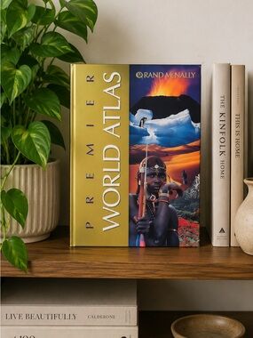 Rand McNally Premier World Atlas 2003 Hardcover Russia Ukraine Maps Coffee Table